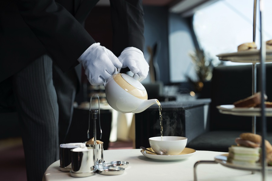 MSC Cruises MSC Yacht Club ©MSC Rights Klaus Vedfelt.jpg
